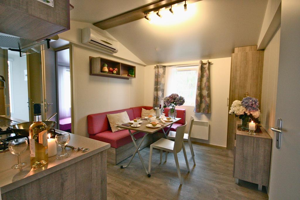 Sas Robrecht Hotel Сен Тропе Екстериор снимка